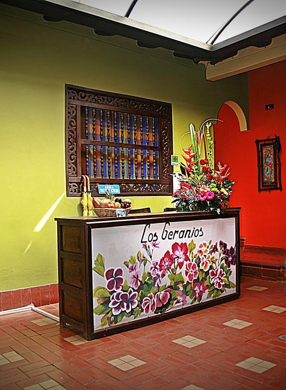 Hotel Los Geranios Duitama Exterior photo